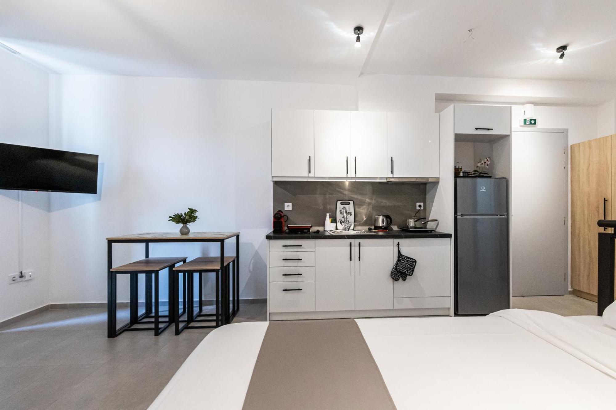 Pagani - Luxury A3 Apartment Kalamata