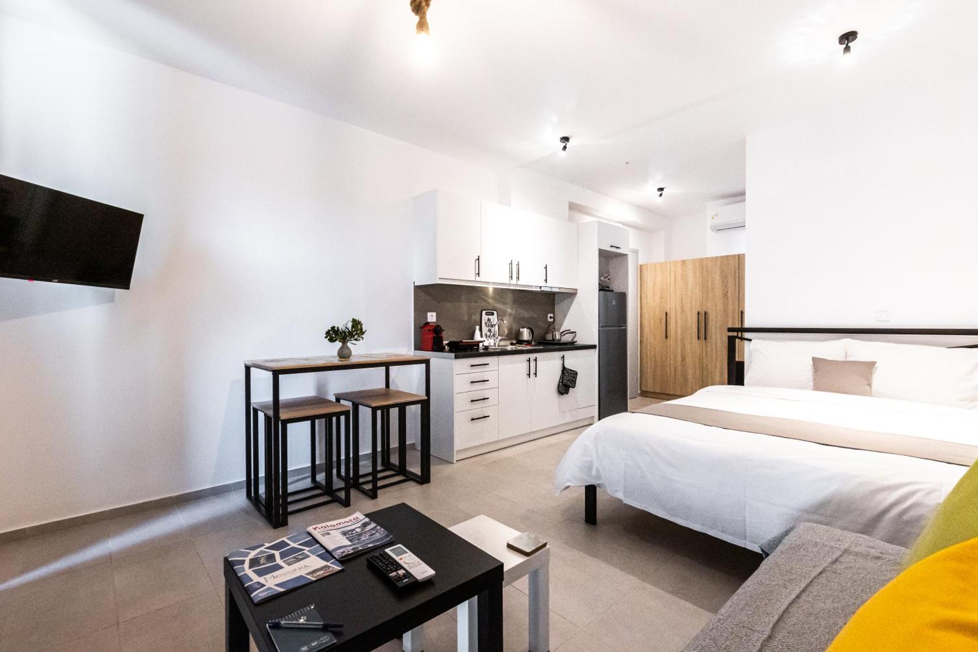 Pagani - Luxury A3 Apartment Kalamata